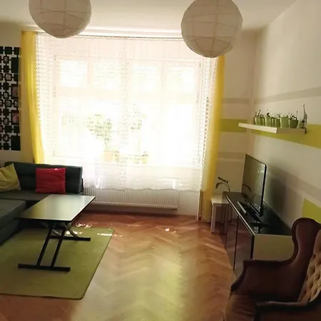 Apartment Vinohrady Garden Prag